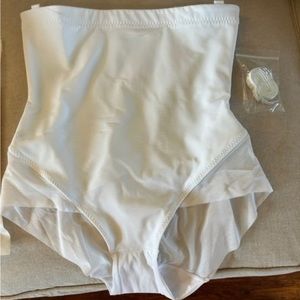 Size medium: Honeylove Superpower Brief